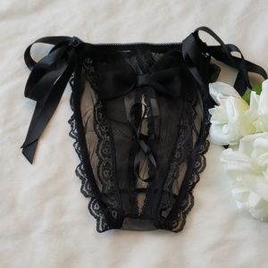 💋Frederick's of Hollywood Panties